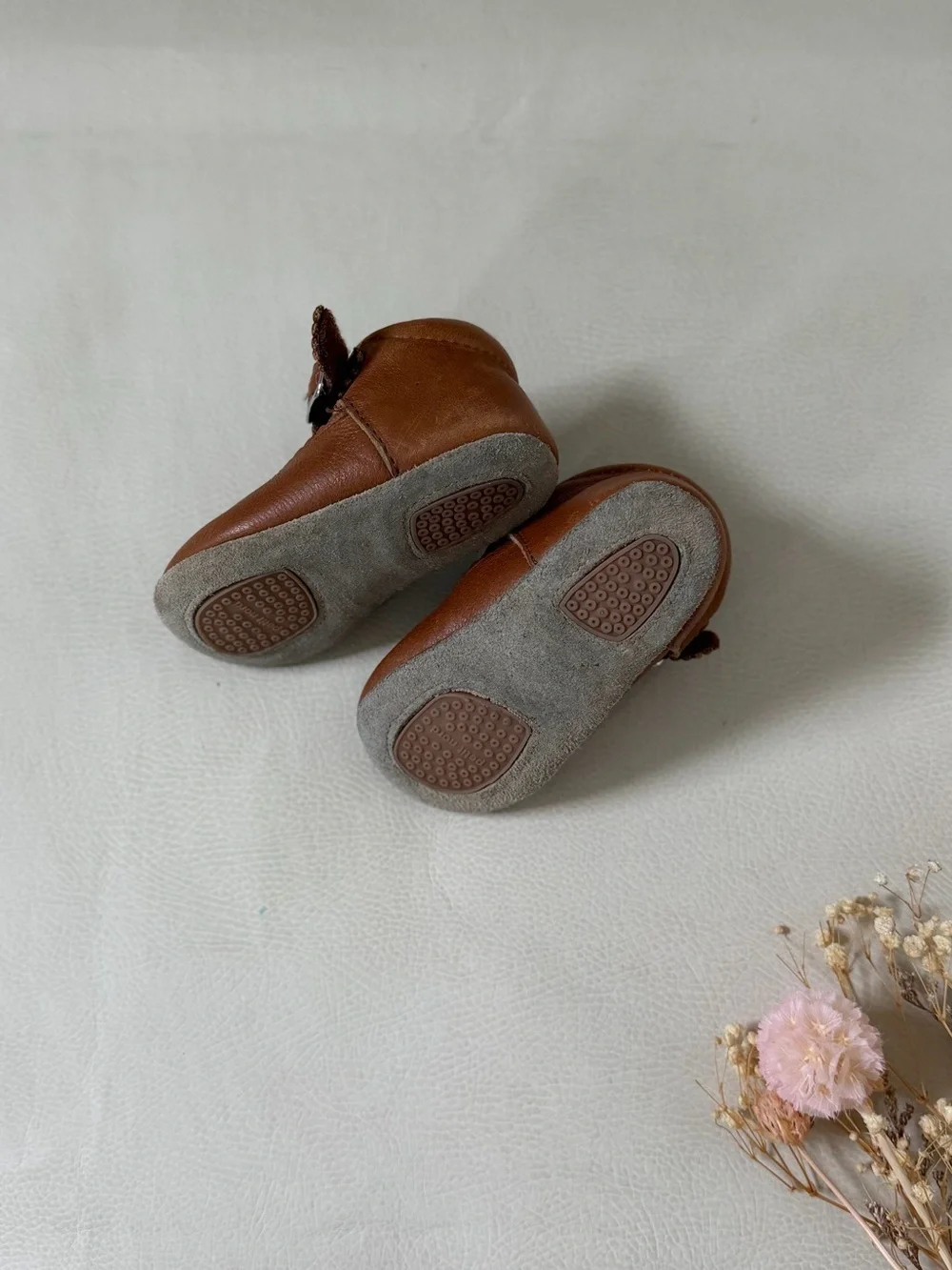 Petit Nord Baby Scallop T-Bar in Cognac 21
